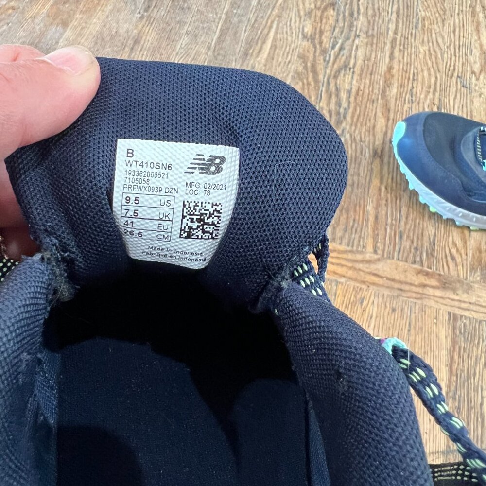 New Balance Running/Trail Shoes Like New - Picture 4 of 6